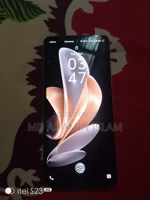 Photo - Vivo V29e 5G 256 GB Rose Gold