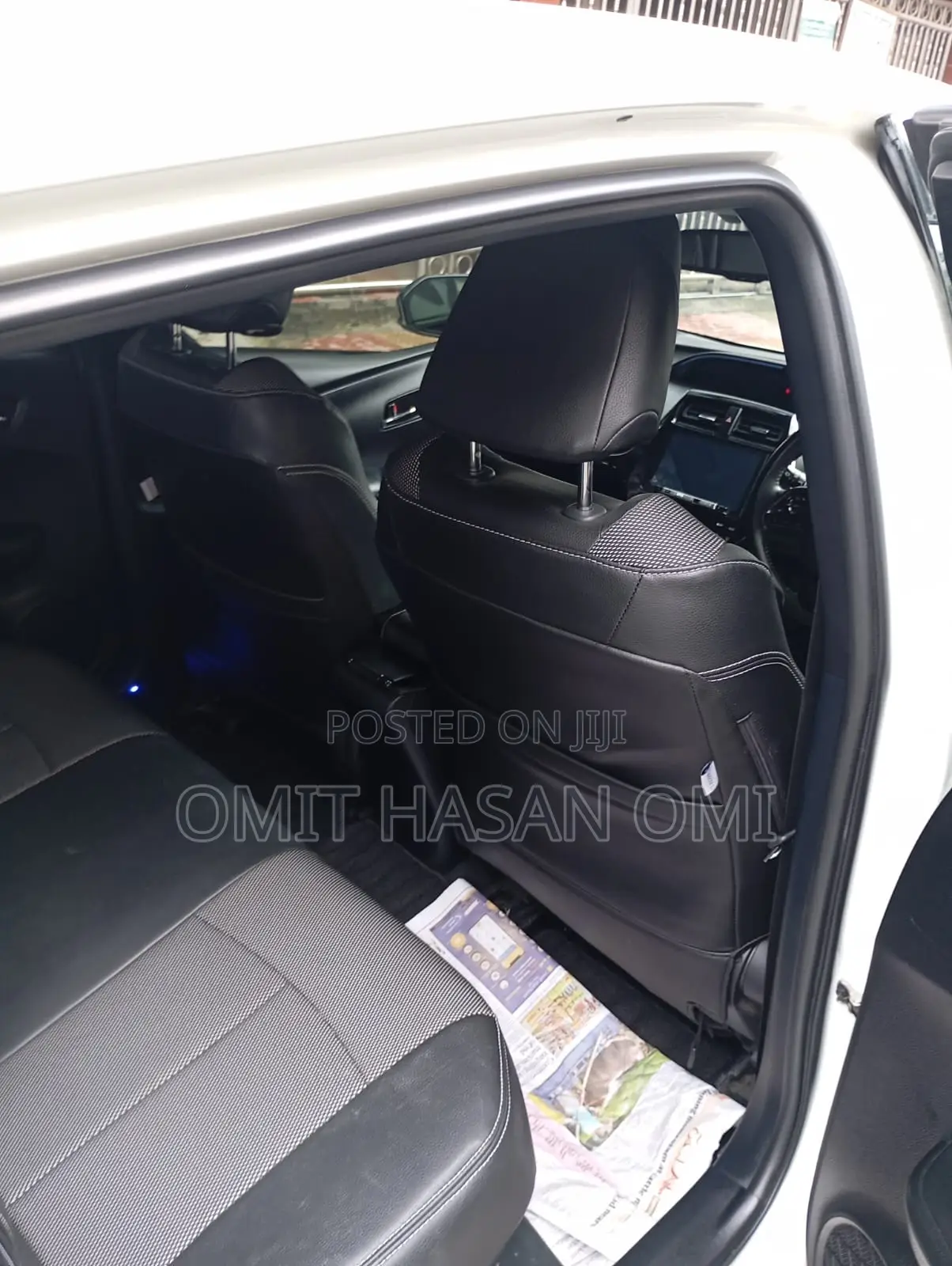 Toyota Prius 2018 Pearl