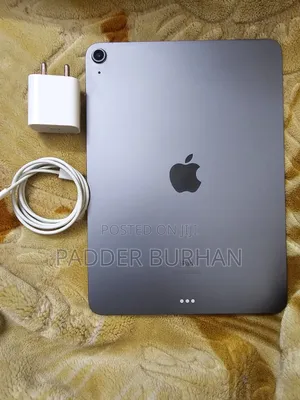 New Apple iPad Air (2020) 64 GB Gray