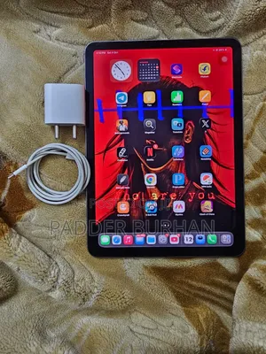 Photo - New Apple iPad Air (2020) 64 GB Gray