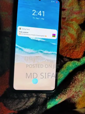 Vivo V27e 256 GB Blue