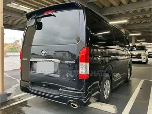 Toyota HiAce 2020 Black