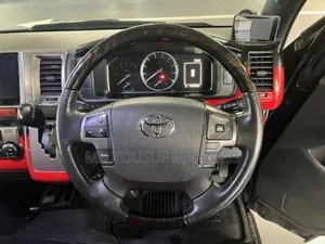 Toyota HiAce 2020 Black