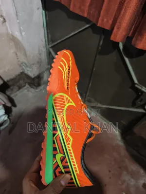 Turf Shoes (Used)