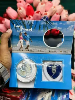 Photo - Love Pearl Necklace