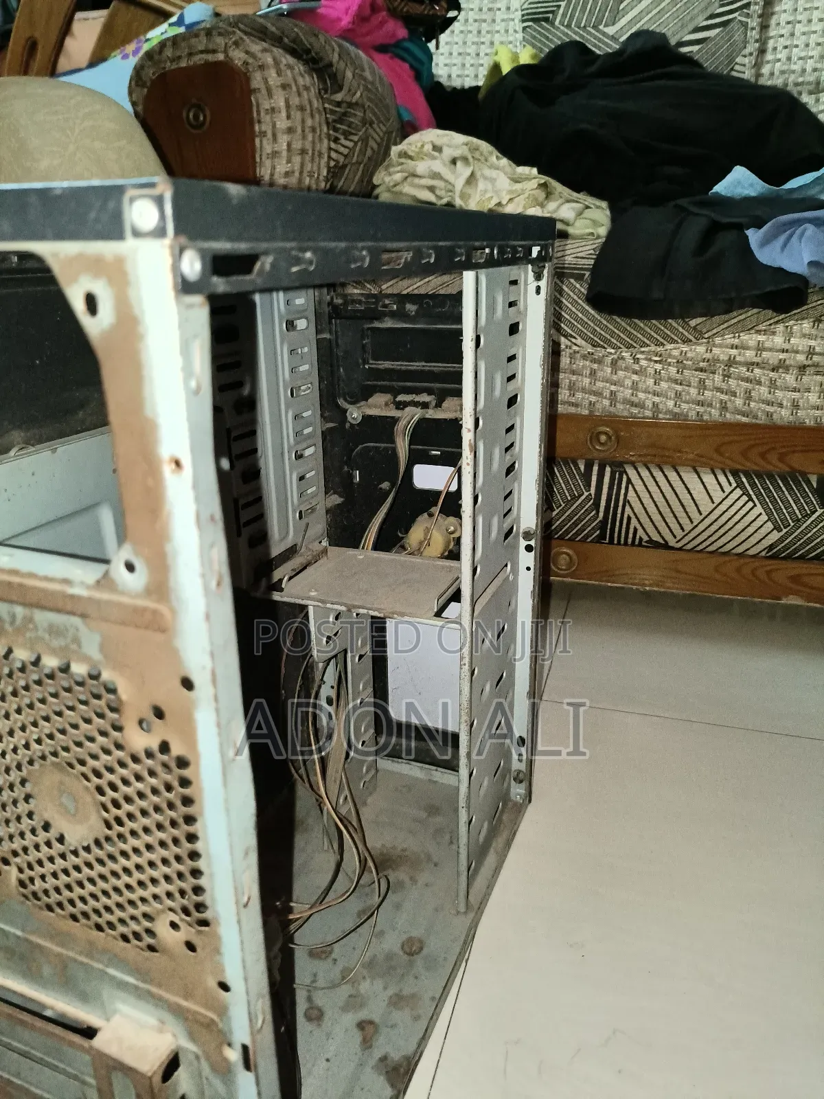 Desktop Computer HP 2GB Intel HDD 160GB