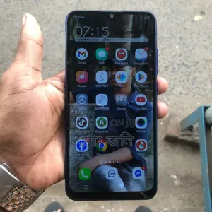 Photo - Vivo Y95 128 GB Black