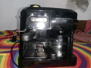 De’Longhi Coffee Machine