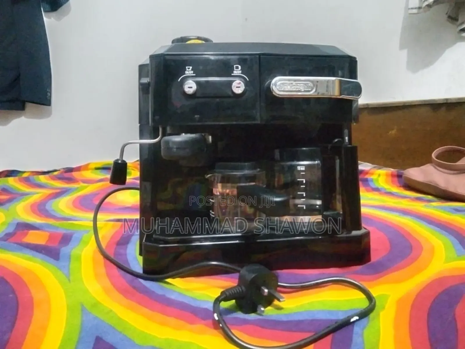 De’Longhi Coffee Machine