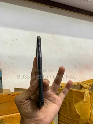 Photo - Apple iPhone XS Max 256 GB Gray
