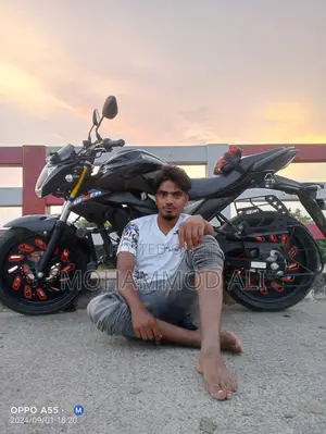 New Suzuki Bike 2023 Black