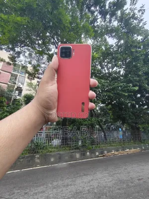 Photo - Oppo F17 128 GB Orange