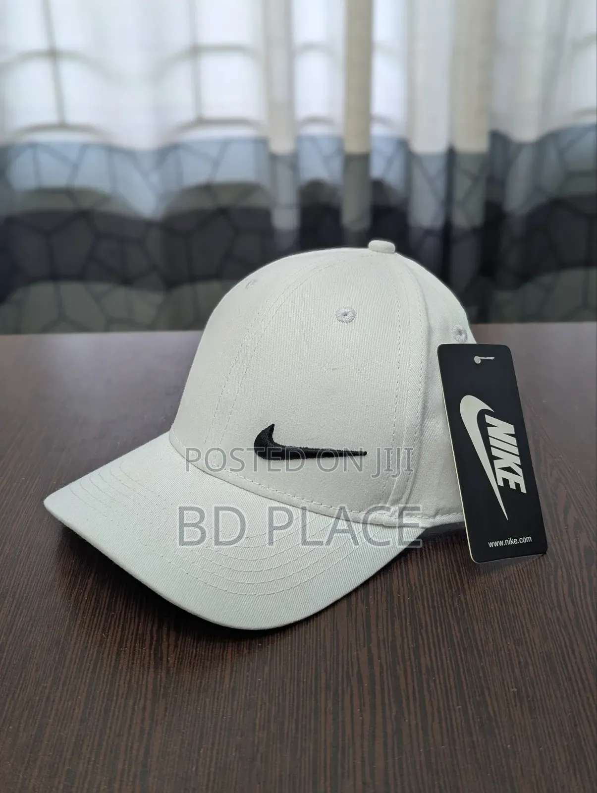 Burberry Hat for Men(E.D-3050)