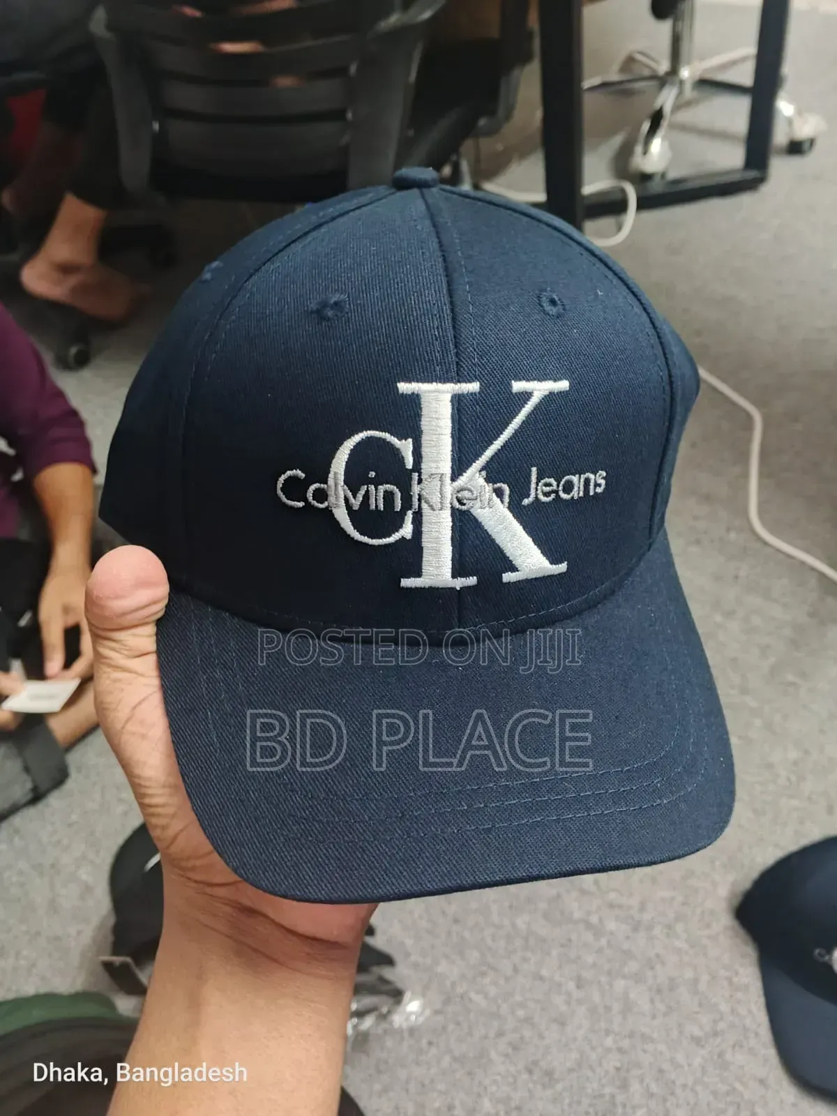 Burberry Hat for Men(E.D-3050)