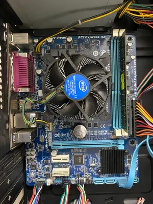 Desktop Pc Intel Core I5 ( 2nd Gen)_ssd 256gb_ram 8gb_gigabyte-H*61