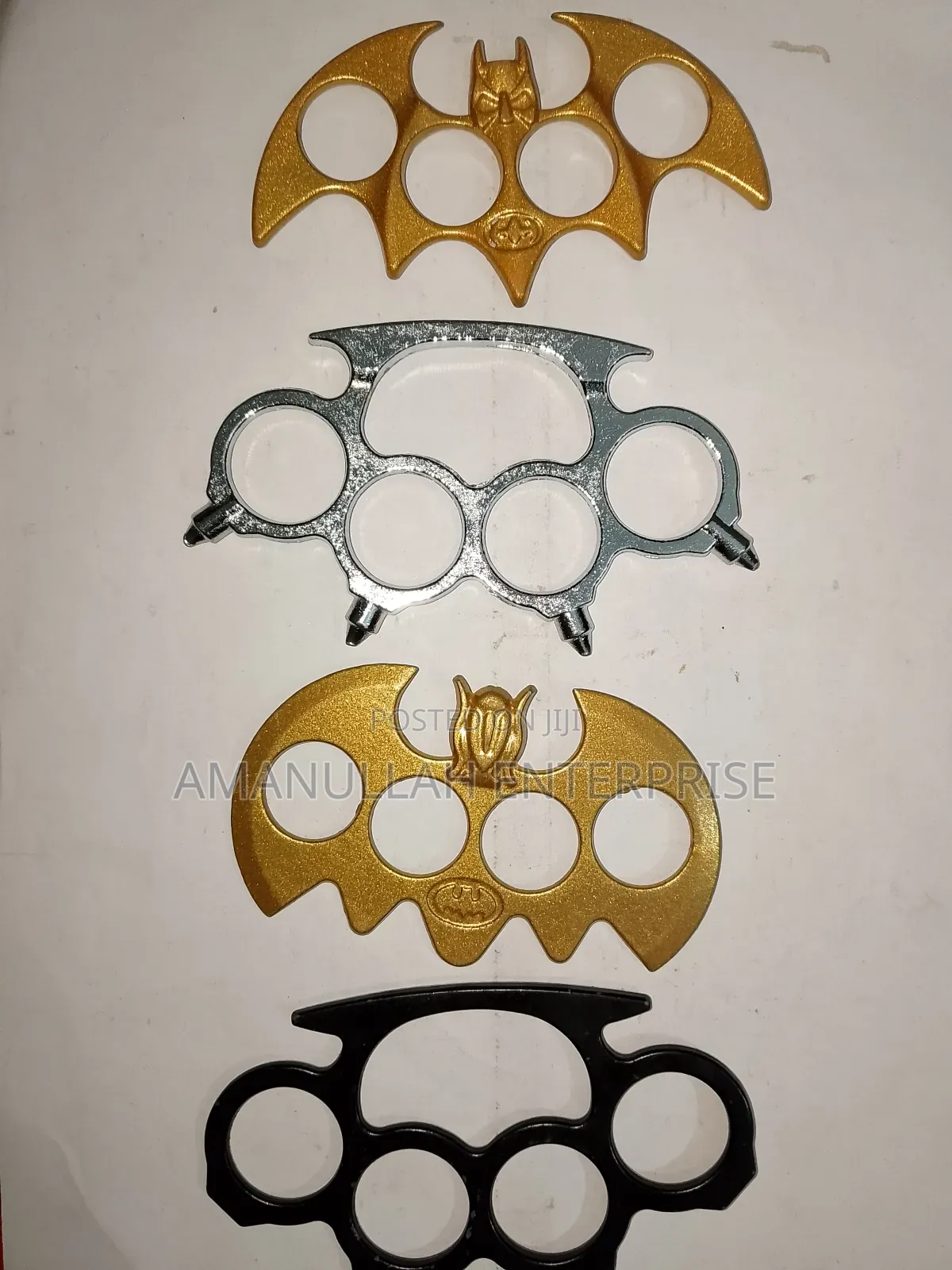 Iron Solid Knuckle Duster Boxing Four Finger Buckle Self Defense.