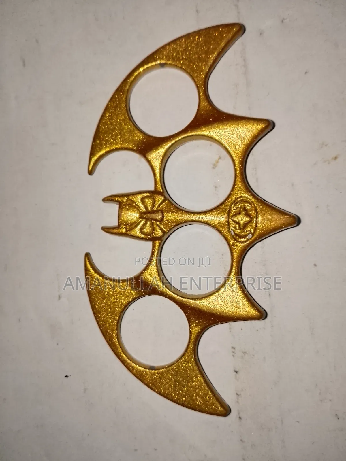 Iron Solid Knuckle Duster Boxing Four Finger Buckle Self Defense.