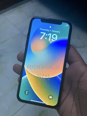 Photo - Apple iPhone X 64 GB Black