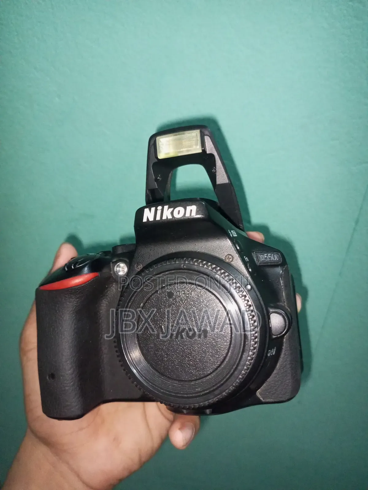 Nikon D5500 Dslr + 18–105mm লেন্স – Used কিন্তু একদম চমৎকার কন্ডিশন