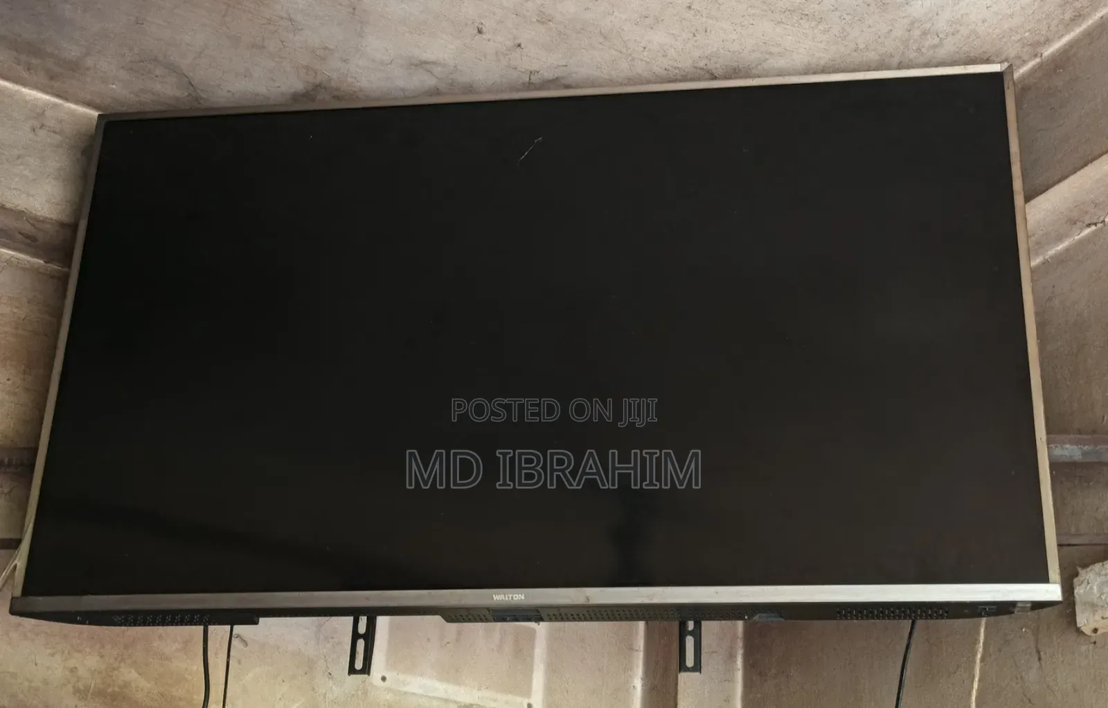 Walton Smart Tv for Sell