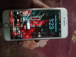 Apple iPhone 8 64 GB