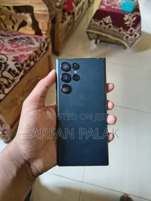 Photo - Samsung Galaxy S22 Ultra 5G 256 GB Blue