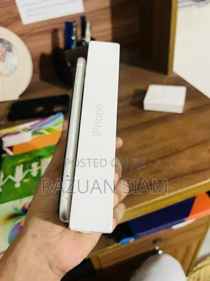 Apple iPhone 11 128 GB White