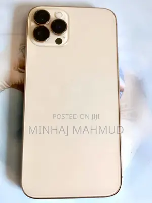 Photo - Apple iPhone XS 256 GB Black