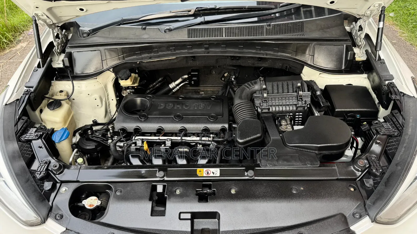 Hyundai Santa Fe 2014 White