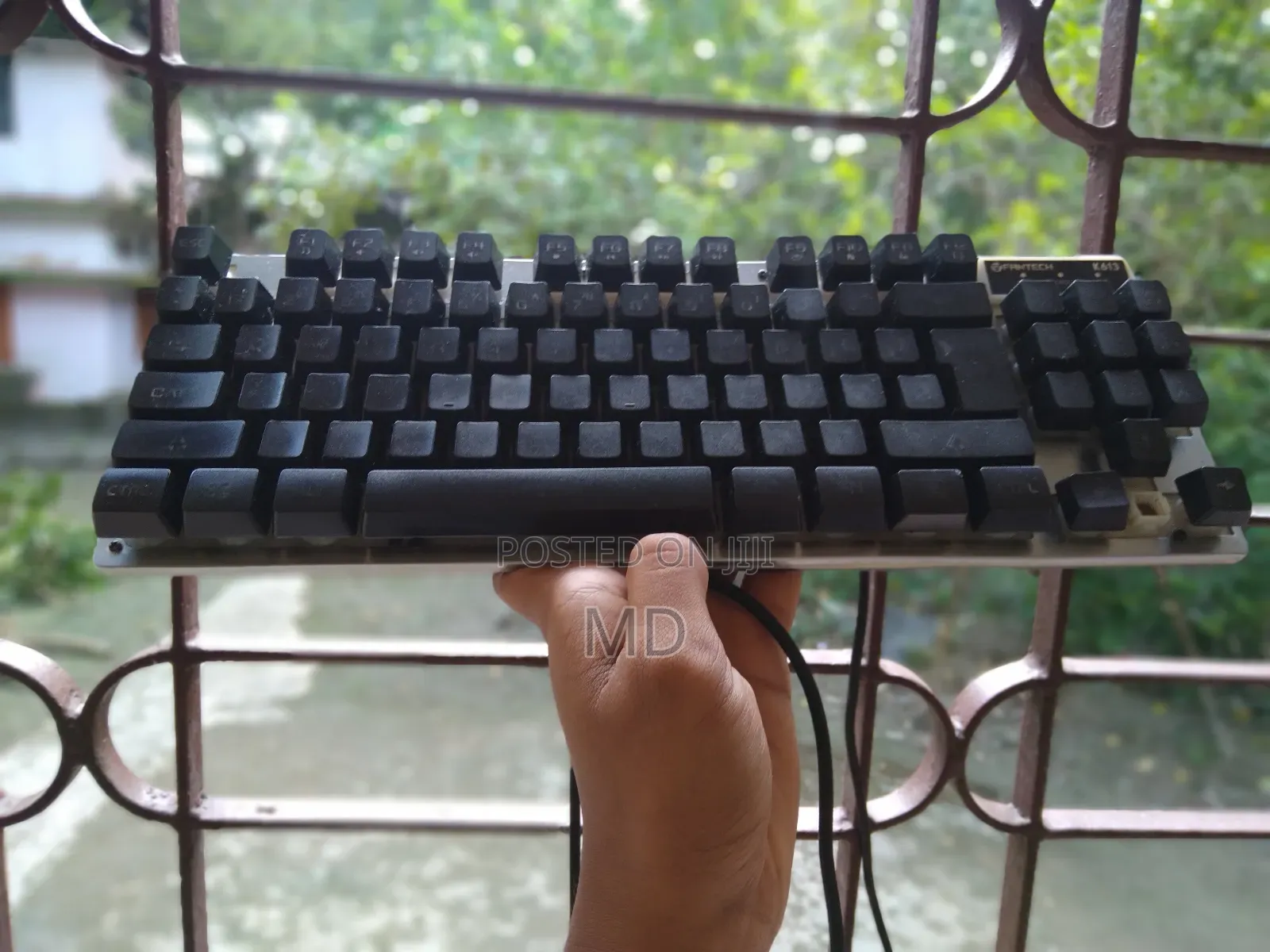 Unleash the Glow – Dominate Every Game With Fantech RGB Keyboard!