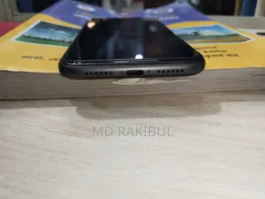 Apple iPhone 11 64 GB Black