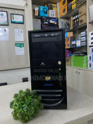 Photo - Desktop Pc Dual Core Gen 3.00ghz, DDR- 3 4gb Ram , Hdd: 320gb