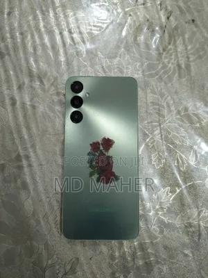 Photo - Samsung Galaxy A05s 128 GB Green