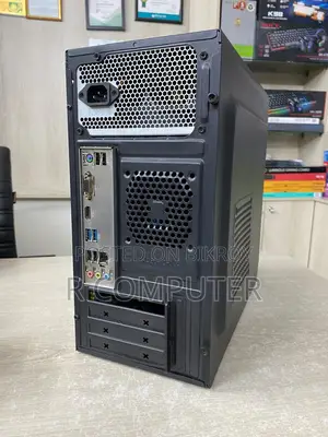 Desktop Pc Intel Core I5 ( 8th Gen)_ram 8gb_ssd 120gb_graphic 4gb