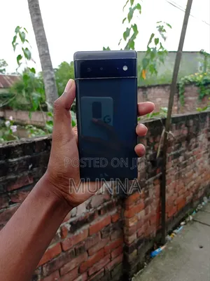 Photo - Google Pixel 6 128 GB Black