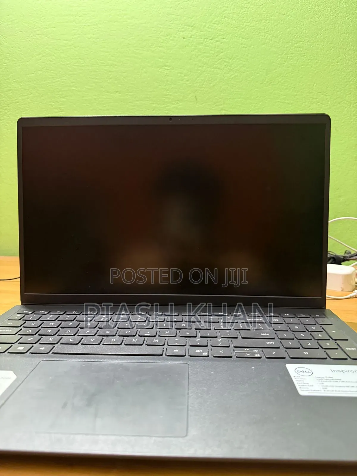 Laptop Dell Inspiron 15 3000 4GB Intel Core I5 HDD+SSD 1T