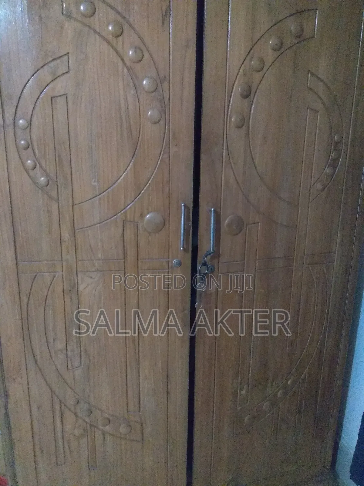 Shegun Wood Almirah for Sell