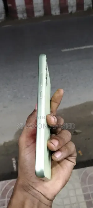 Photo - Samsung Galaxy A34 5G 128 GB Yellow