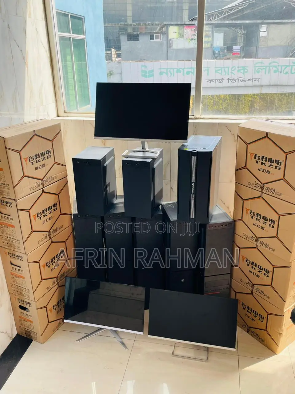 Desktop Computer HP 8GB Intel Core I7 SSD 128GB