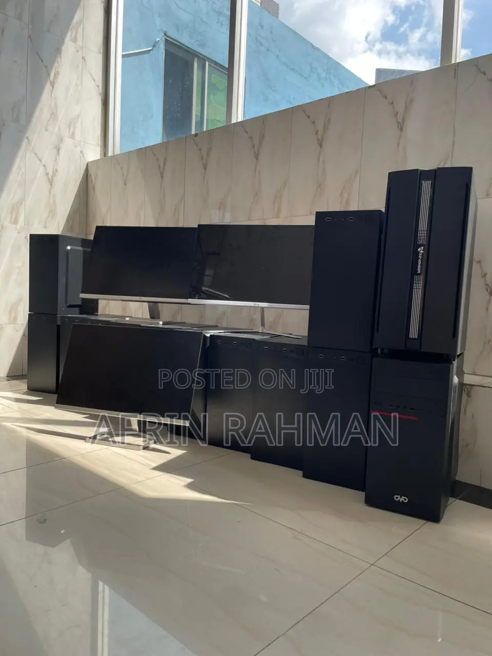 Desktop Computer HP 8GB Intel Core I7 SSD 128GB