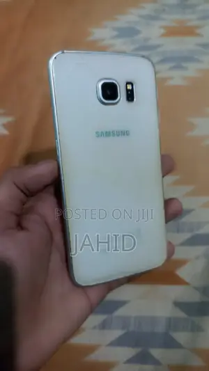 Samsung Galaxy S6 Edge 64 GB White