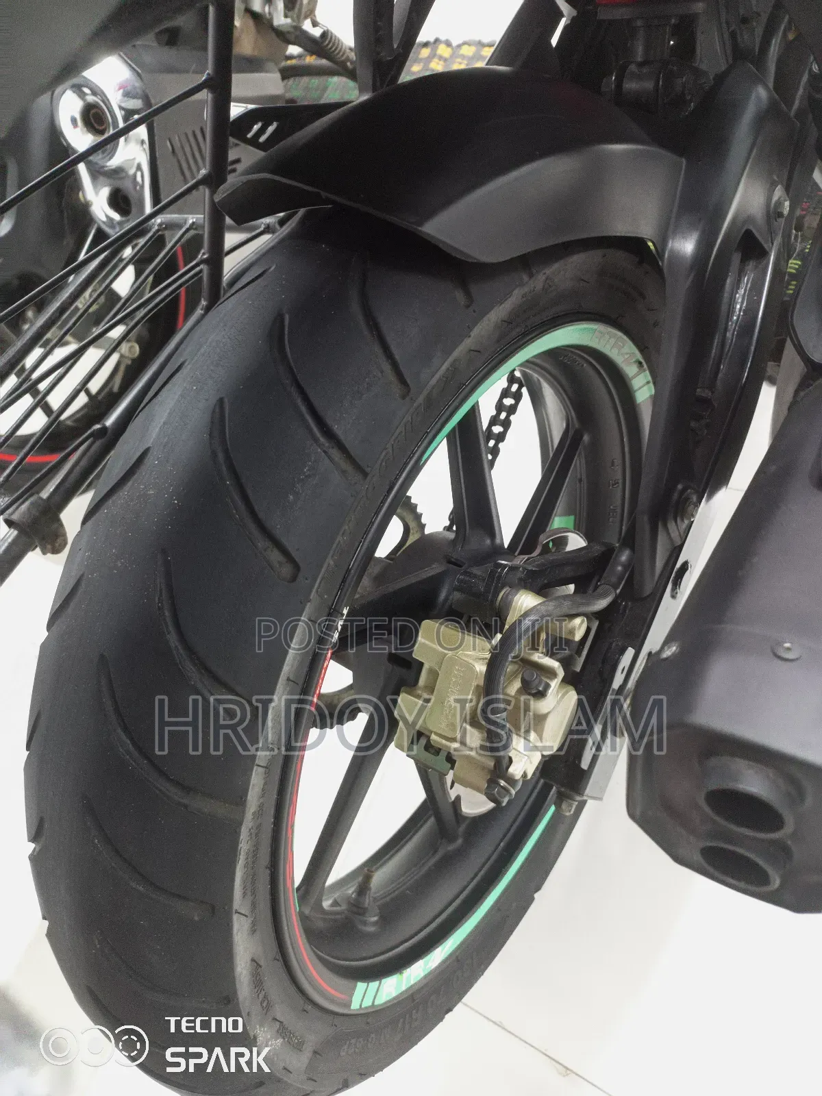 TVS Apache 160 4V 2022 Red