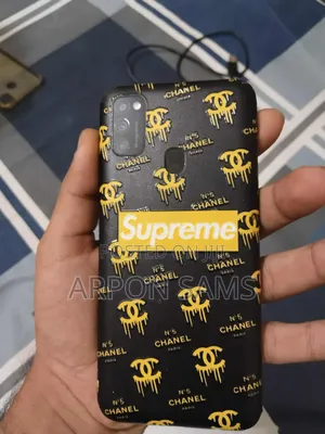 Photo - Samsung Galaxy M21 128 GB Black