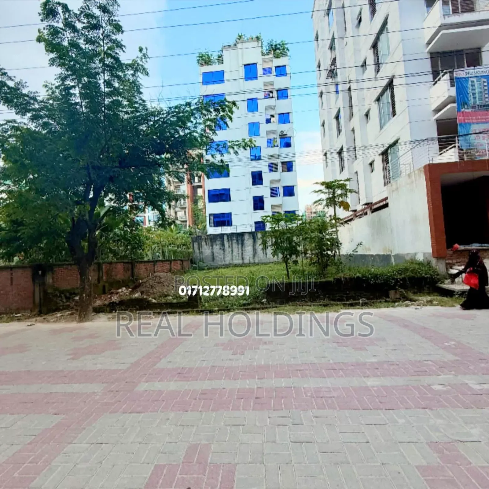 Front Road 40ft, South Face Plot Sale