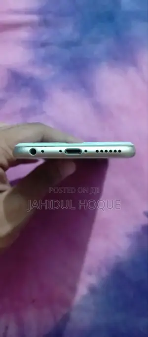 Apple iPhone 6 16 GB White