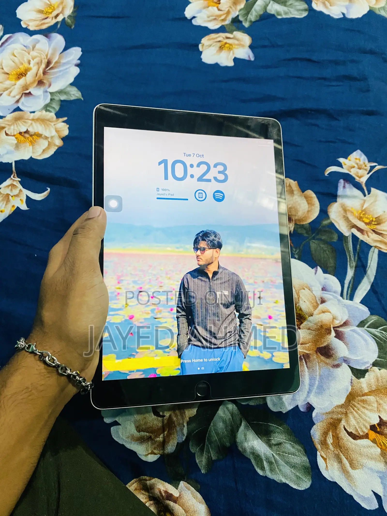 Apple iPad 10.2 (2021) 64 GB Silver