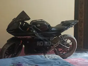 Yamaha 2025 Black