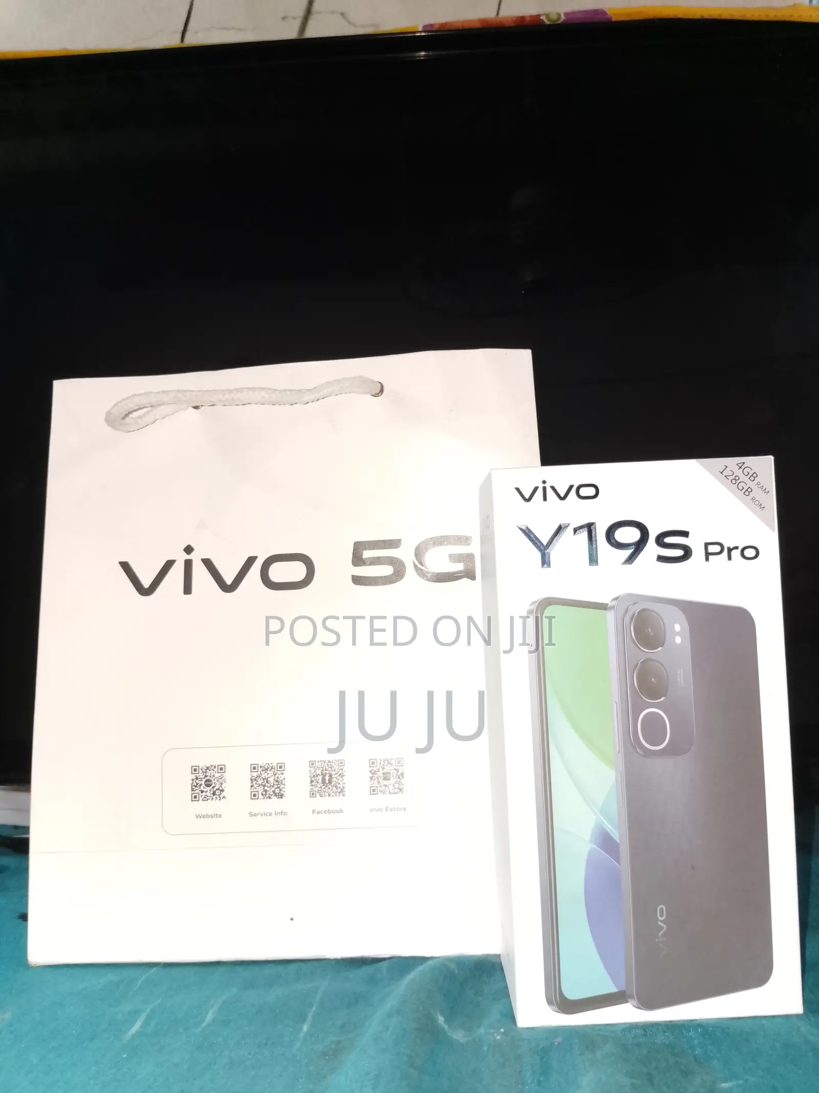 New Vivo Y19 128 GB Blue