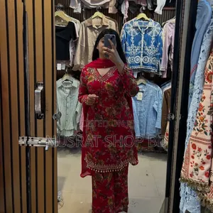 Photo - Radymade Three Piece