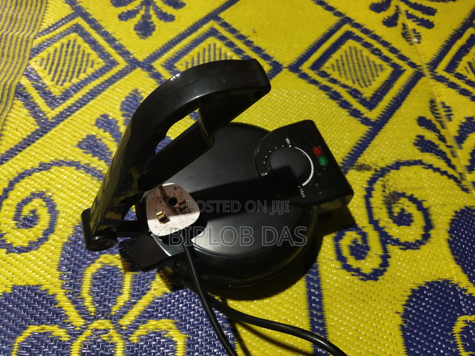 Electric Roti Maker 8" – Non-Stick, Adjustable Temperature Control